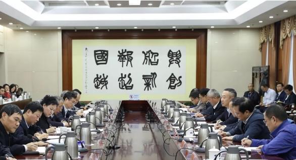 集團公司召開第一批“不忘初心、牢記使命”主題教育整治整改“回頭看”暨第二批工作推進會