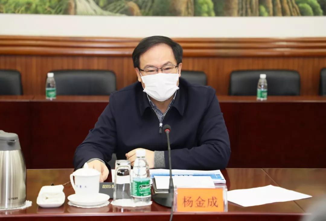 國防科工局黨組成員、副局長徐占斌到中國船舶集團調研